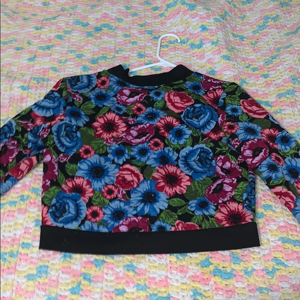 Flower jacket - Picture 2 of 2